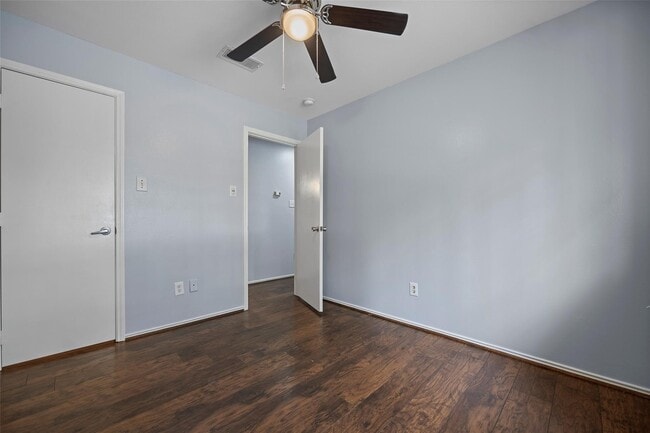 Building Photo - 12714 Verdant Brook Dr