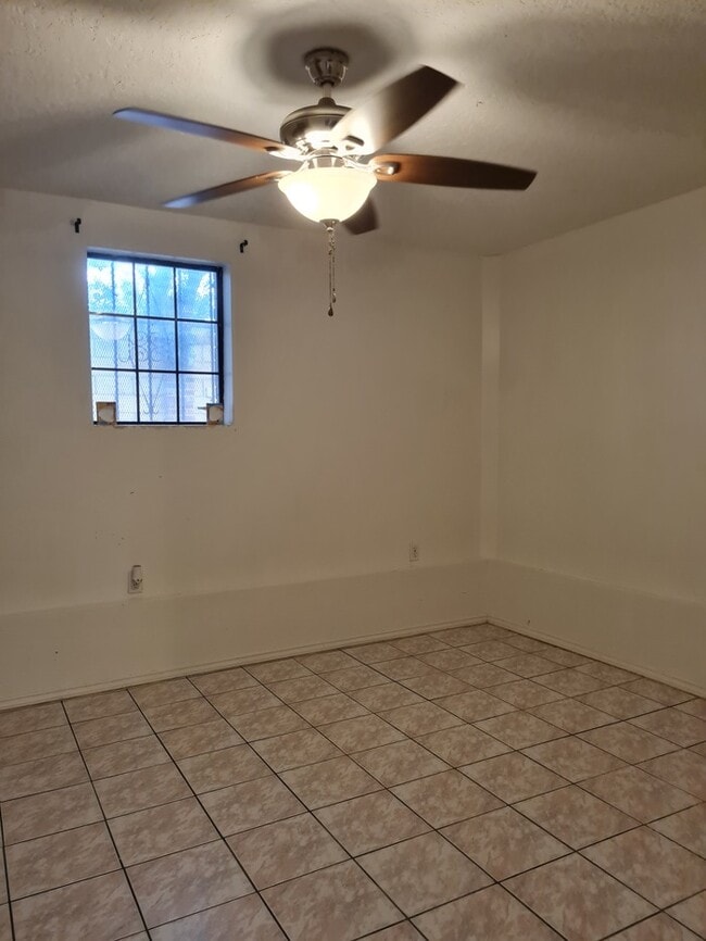 Building Photo - 21796 Stuart Place Rd