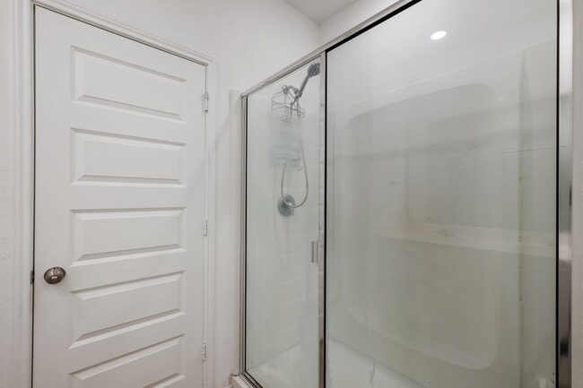 Building Photo - 3403 Rancho Primera