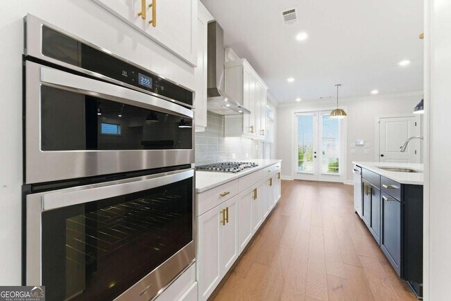 Building Photo - 5004 Bellmoore Park Ln