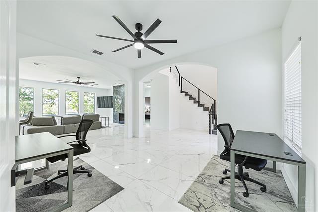 Building Photo - 3805 Overlook Ct