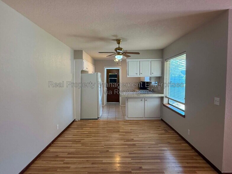 Building Photo - 4105 Heritage Pl Dr