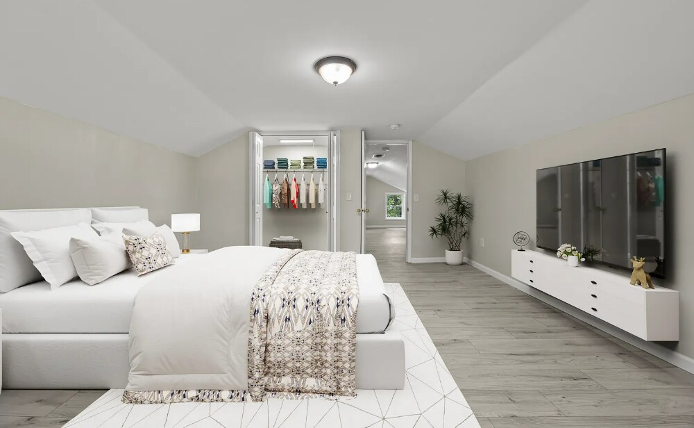 Building Photo - 20 School St