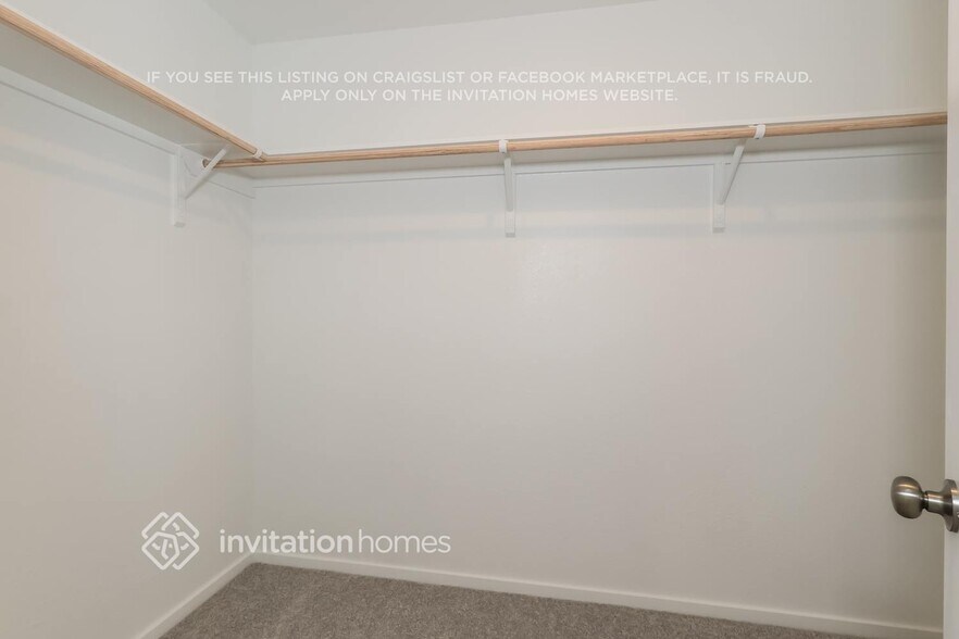 Building Photo - 15215 Abella Dr