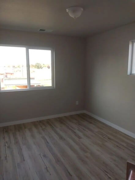 Building Photo - 2909 N Chronicle Rd