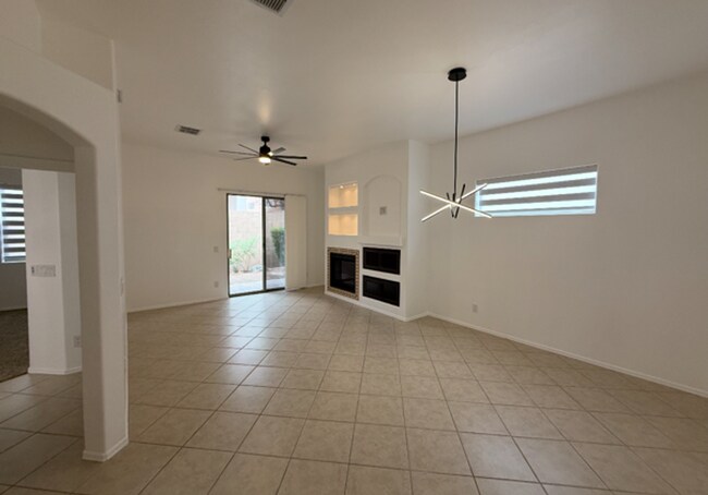 Building Photo - Gated community near Sabino Canyon/Tangue Verde
