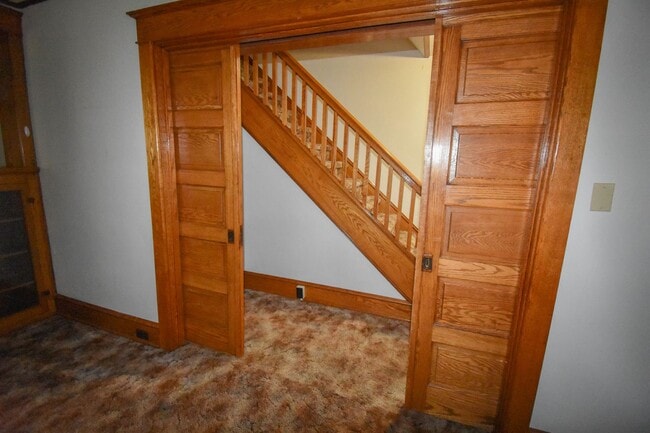 Building Photo - Large Home in Loganton with 1 Car Garage!