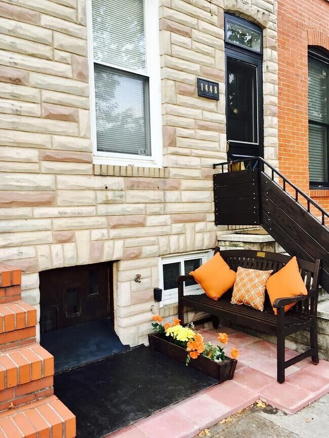 Building Photo - Charming 2 Bed w/ Parking | Steps from Latrobe Park — Locust Point!