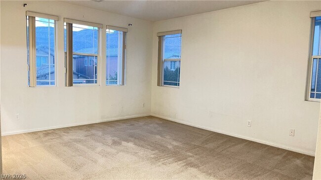 Building Photo - 10160 Hollis Mountain Ave