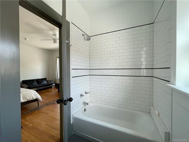 Building Photo - 67 Main St