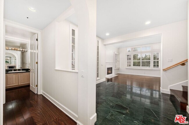 Building Photo - 11815 Folkstone Ln