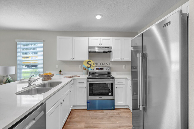 Building Photo - Save & LOVE Where You Live!
