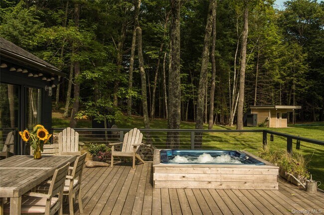 Building Photo - 55 Nordic Dr