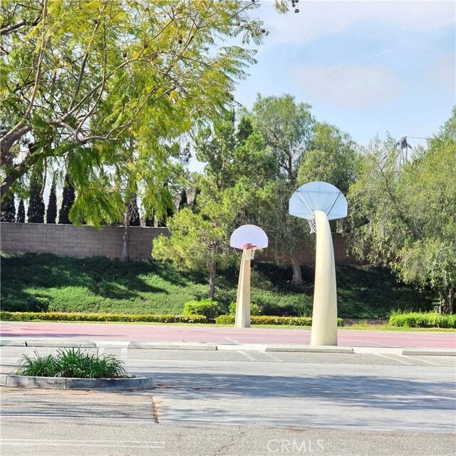 Building Photo - 521 W Dunton Ave