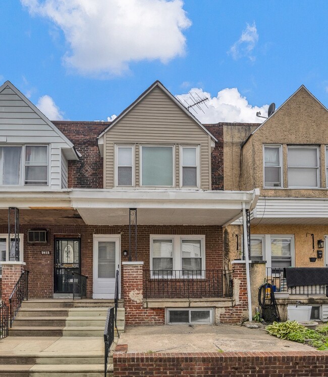 Building Photo - 2610 Hobson St