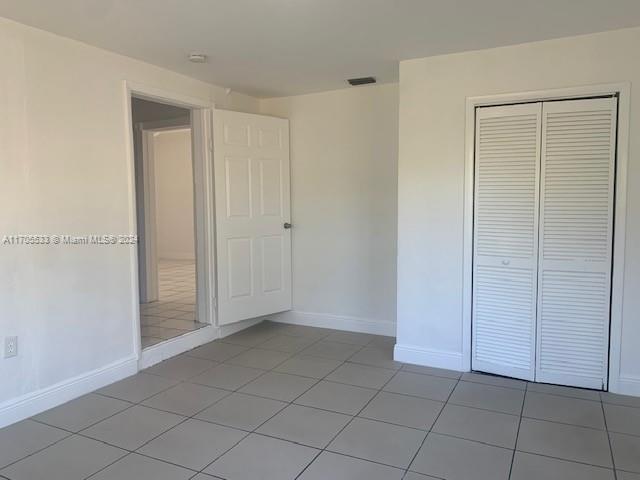 Building Photo - 3 bedroom in Hollywood FL 33023
