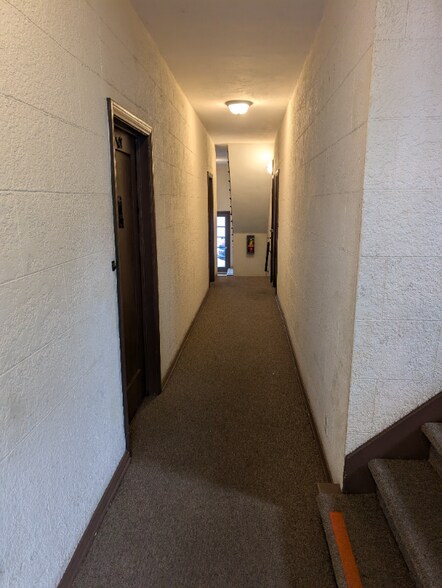 Building Photo - 2477 Cheremoya Ave