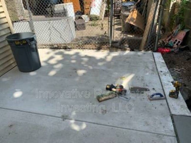 Building Photo - 1747 N 29th St