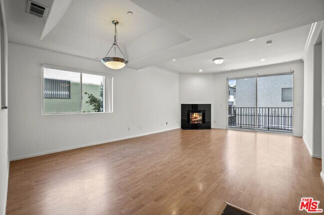 Building Photo - 1804 Camden Ave