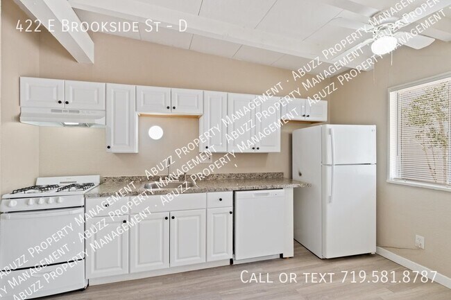 Building Photo - Brookside