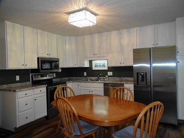 Kitchen1 - 14362 Daggett Pine Rd