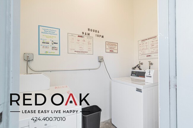 Building Photo - 4037 McLaughlin Ave