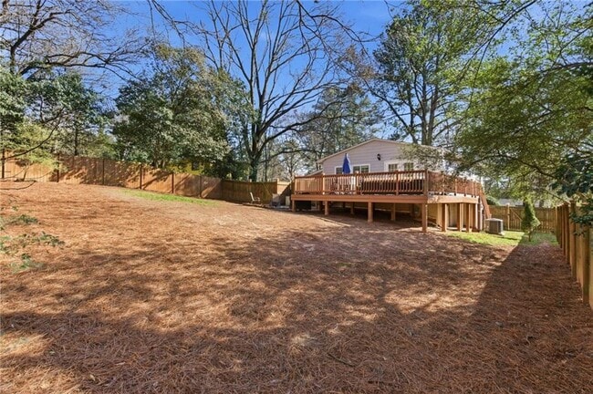 Building Photo - 3112 Dove Way