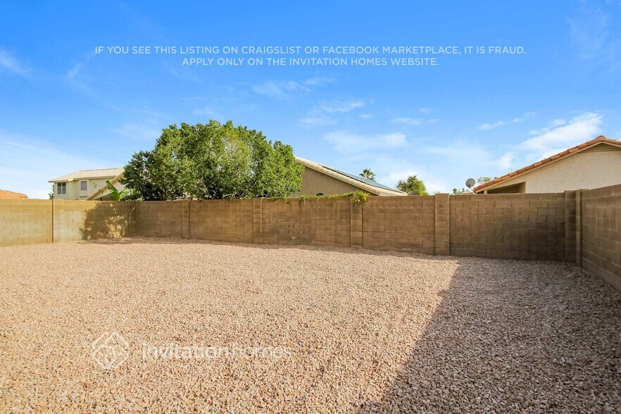 Building Photo - 9825 W Tonopah Dr