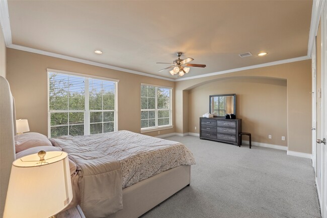 Building Photo - 9125 Harbor Hills Dr