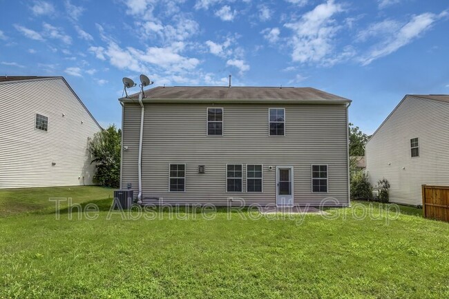 Building Photo - 3817 Althorp Drive