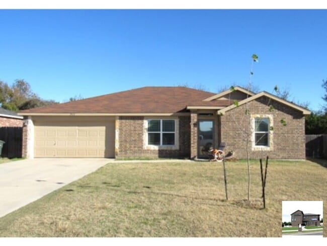 Building Photo - 2521 Heartland Ave