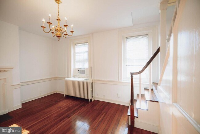 Building Photo - 407 N Washington St