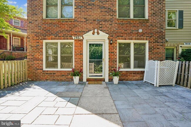 Building Photo - 7861 Coddle Harbor Ln