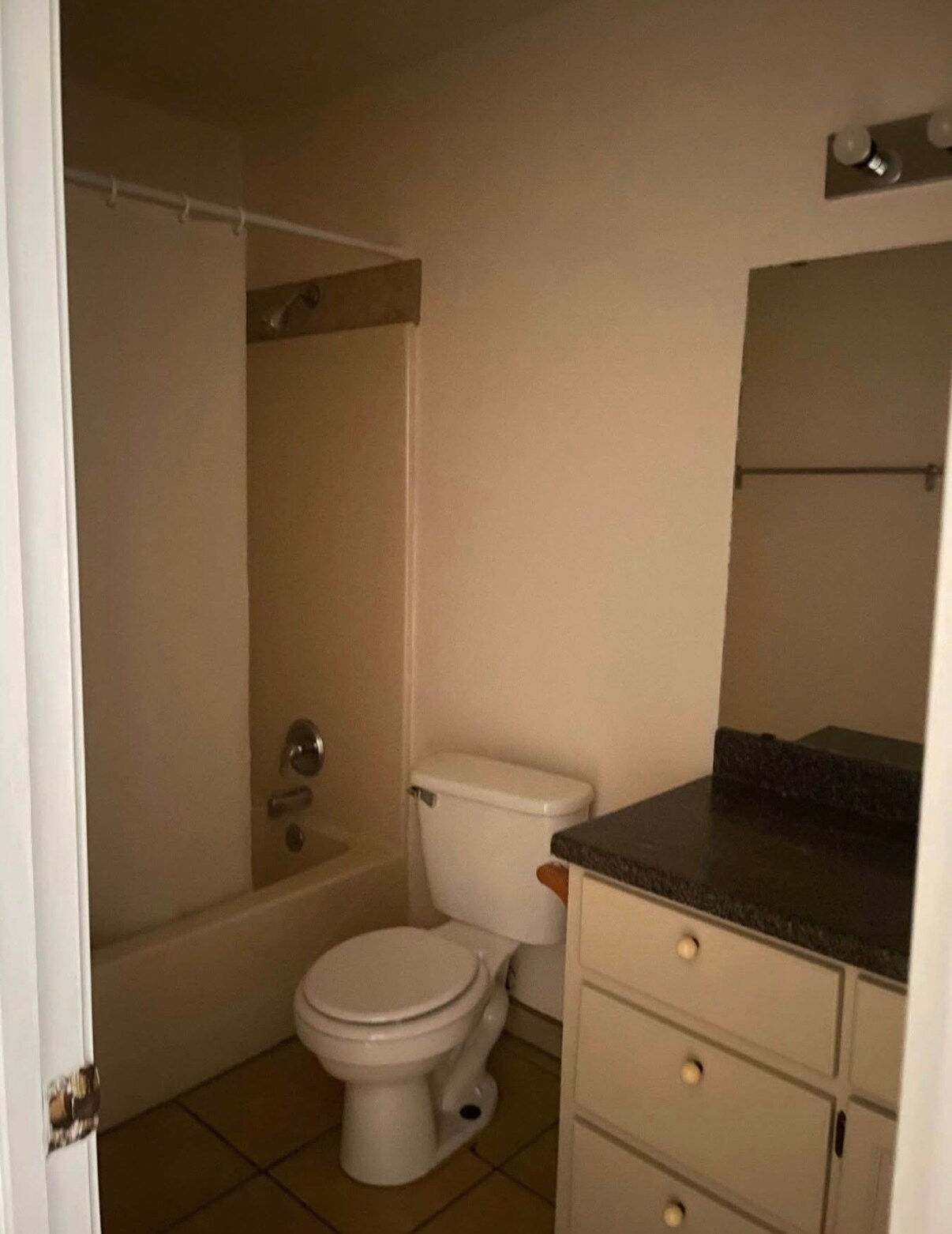 Building Photo - 105 Alyssa Dr