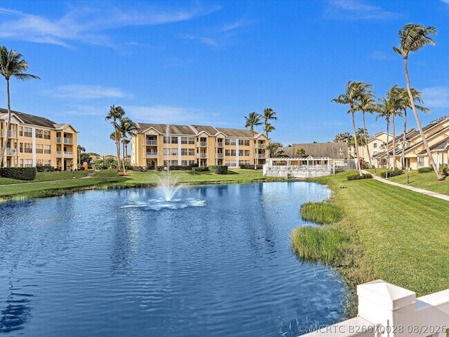 Building Photo - 6284 La Costa Dr