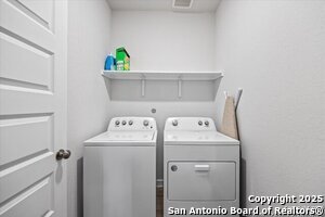 Building Photo - 515 Bella Rosa Trl