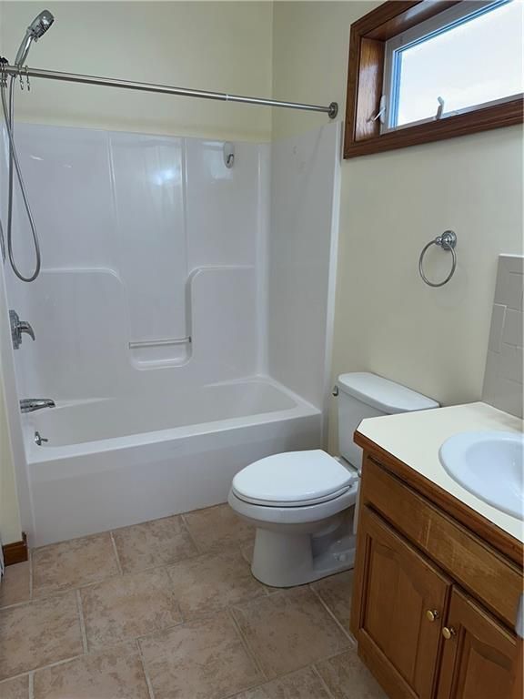 Building Photo - 471 Wood St