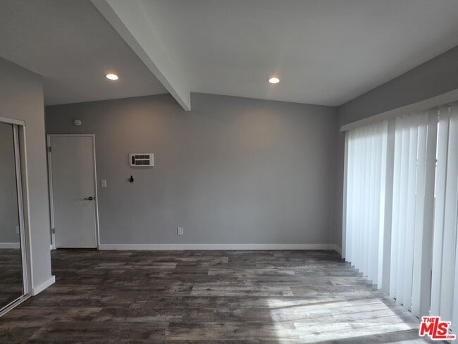 Building Photo - 210 S Lucia Ave