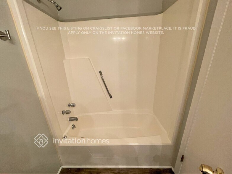 Building Photo - 8206 Saucalito Ct