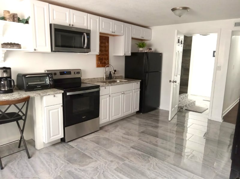 Building Photo - 409 Bonnie Brae Dr