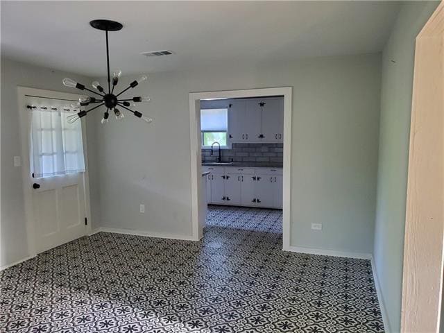 Building Photo - 17386 E Park Ave