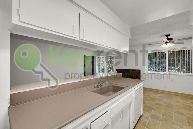 Building Photo - 2941 Norcade Cir