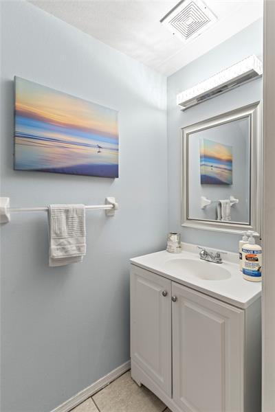 Building Photo - 7856 Dixie Beach Cir