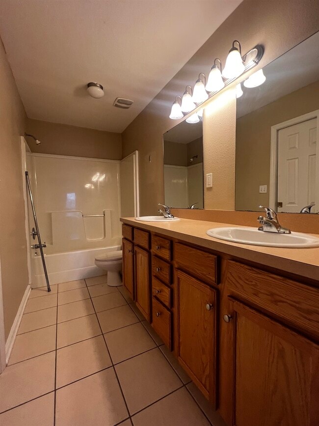 Building Photo - 1833 Nena Hills Dr