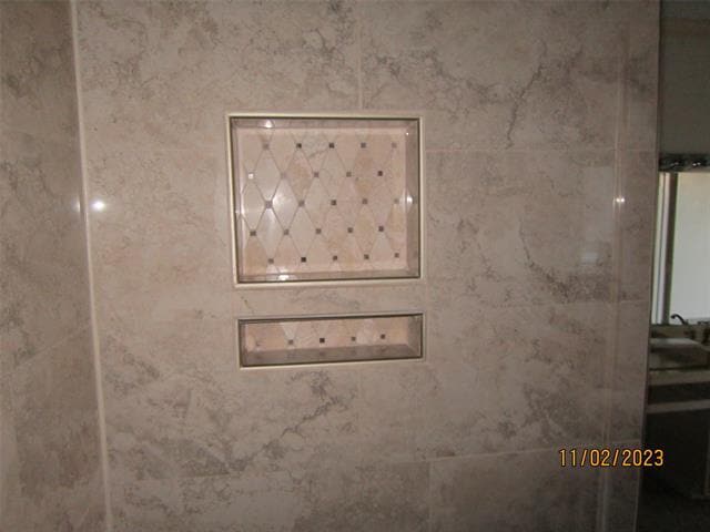 Building Photo - 7303 Williamswood Dr