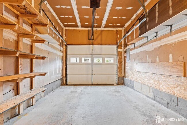 Building Photo - 19 John Paul Jones Dr