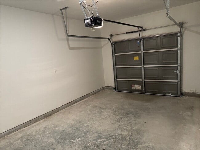 Building Photo - 3214 Frying Pan Place