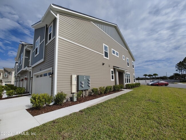 Building Photo - 11253 Minnetta Ct