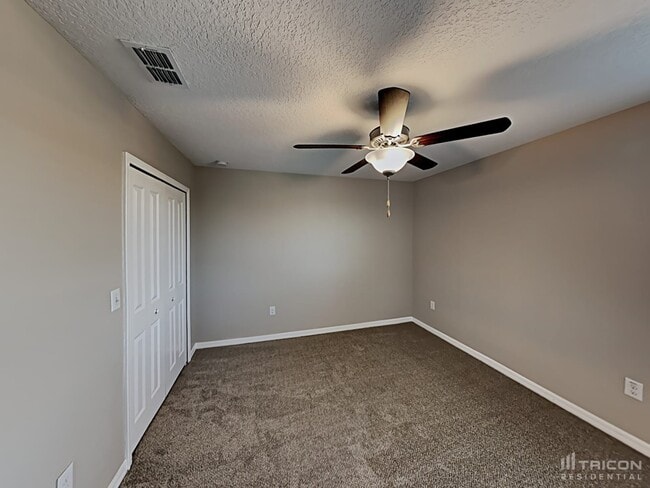 Building Photo - 6804 Trent Creek Dr
