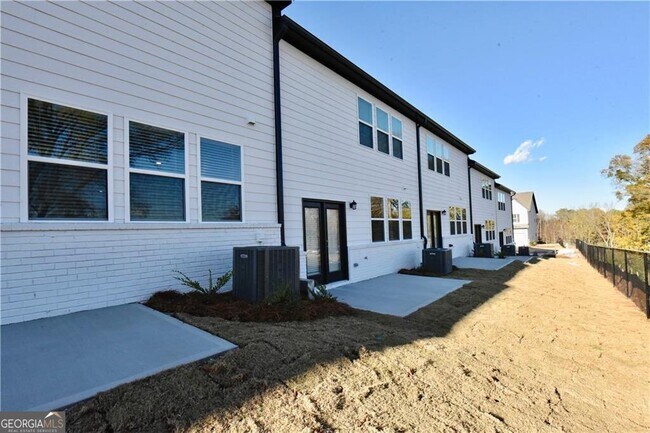Building Photo - 140 Star Ct